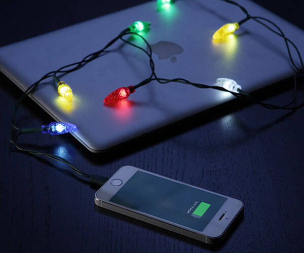 iPhone Merry Charger - //coolthings.us