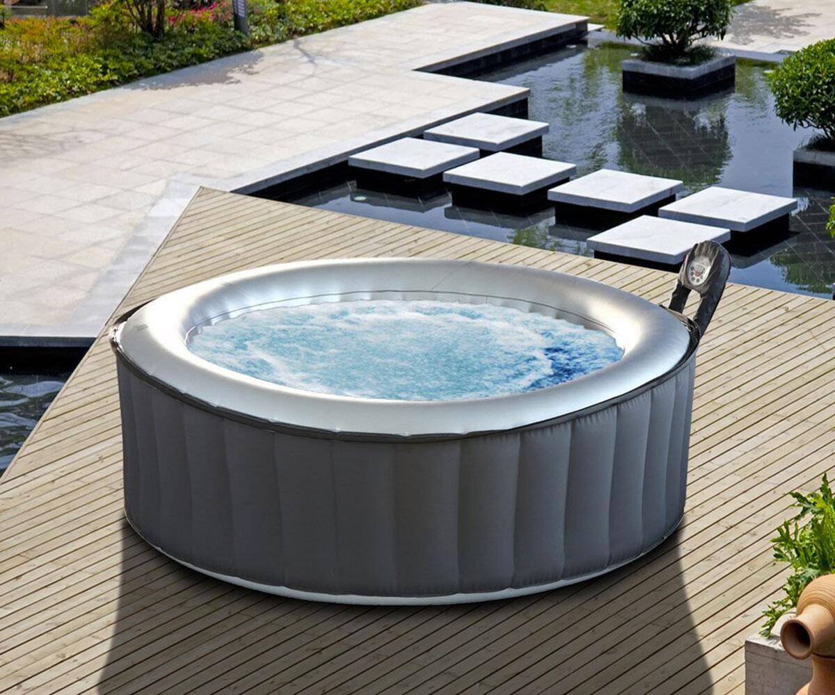 Inflatable Hot Tub - coolthings.us