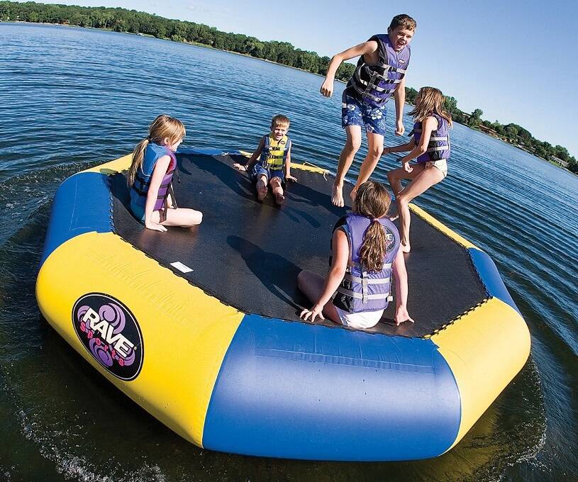 Floating Trampoline - //coolthings.us