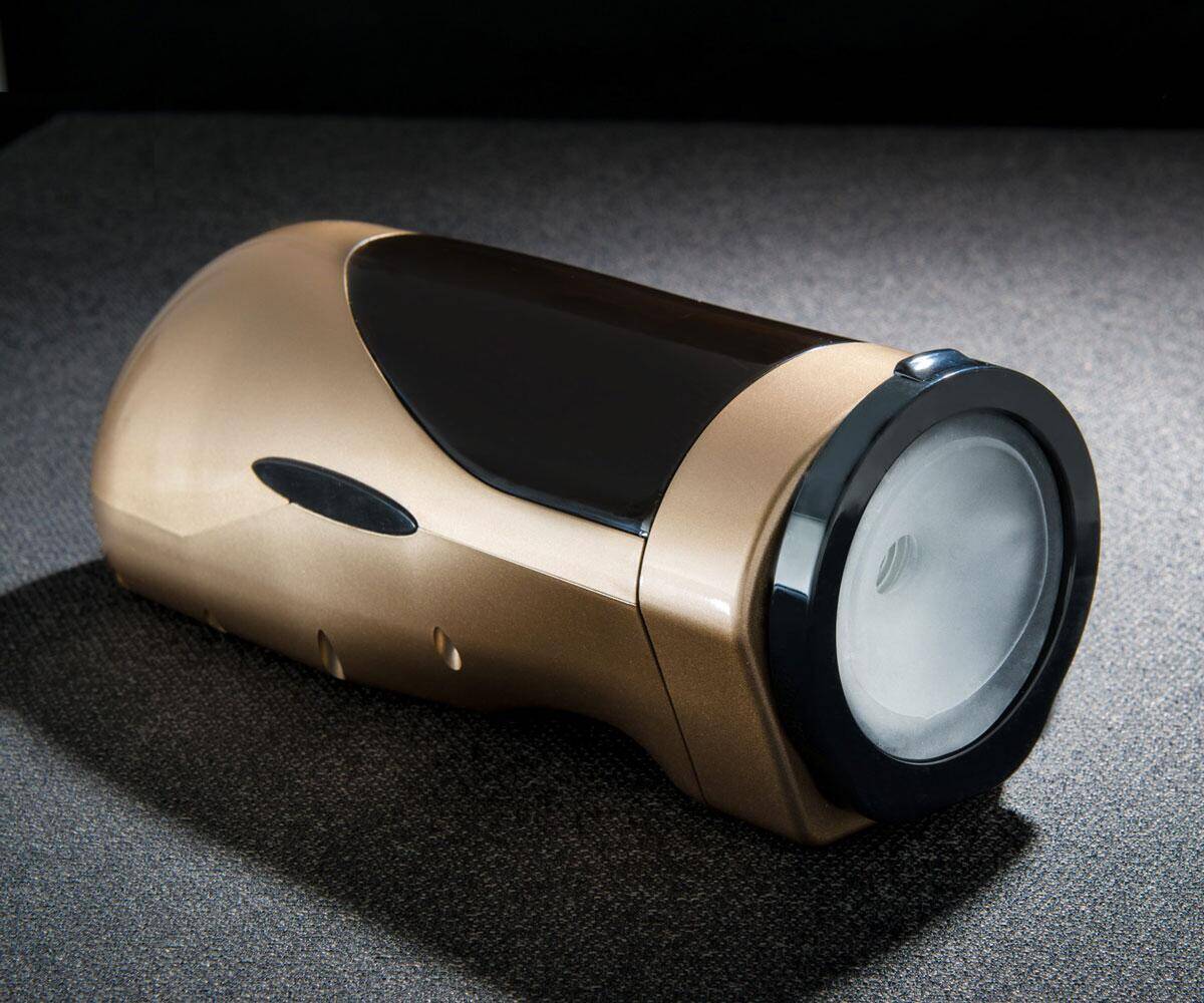 Japanese Electric Piston Masturbator (NSFW)