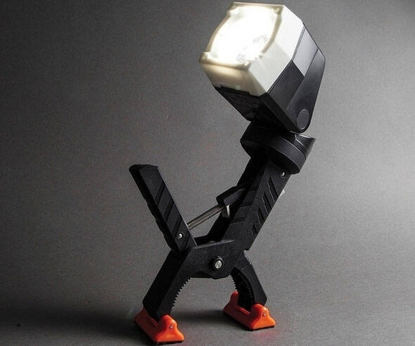 360 Degree Rotating Clamping Worklight - //coolthings.us