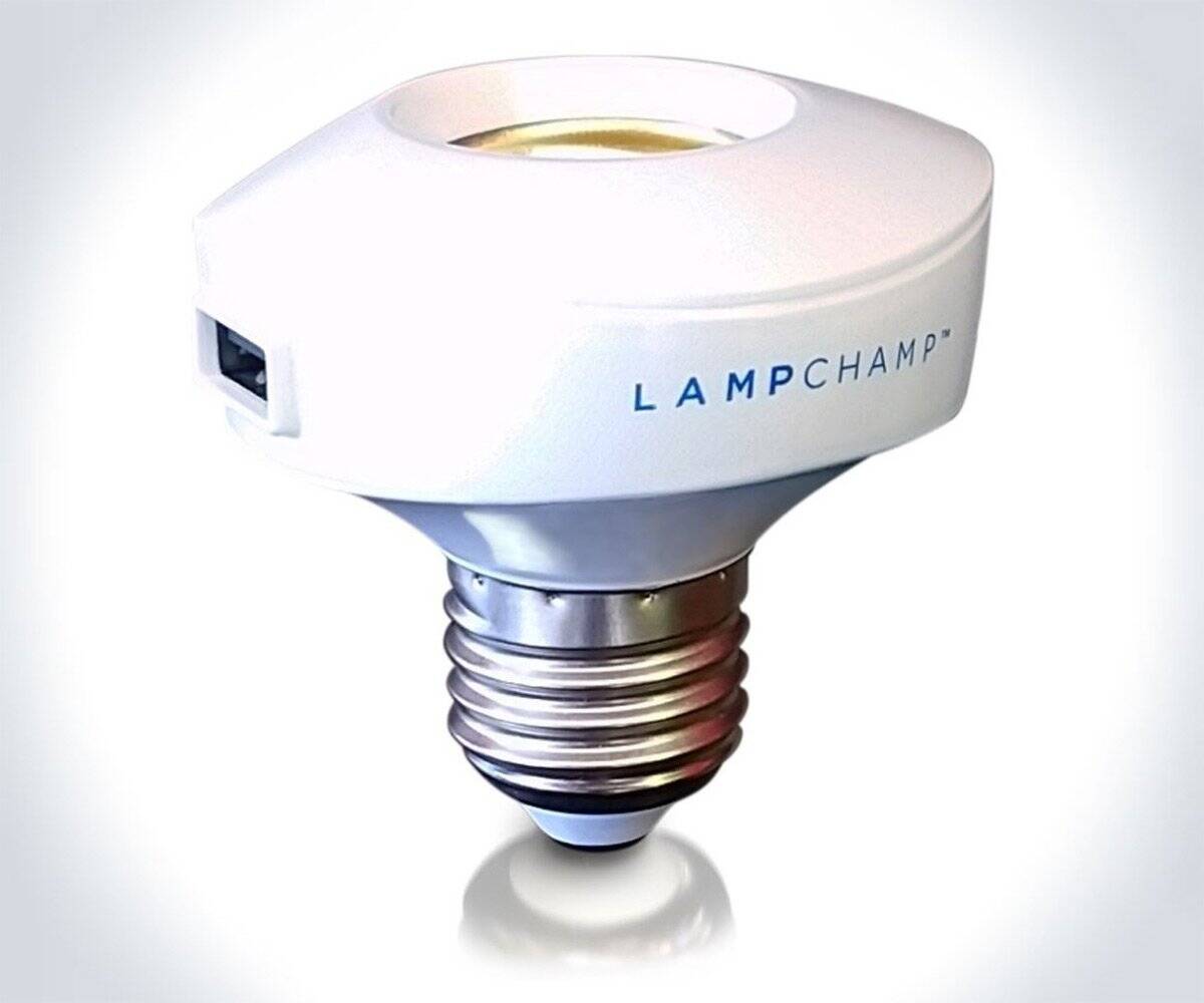 USB Lamp Socket Charger