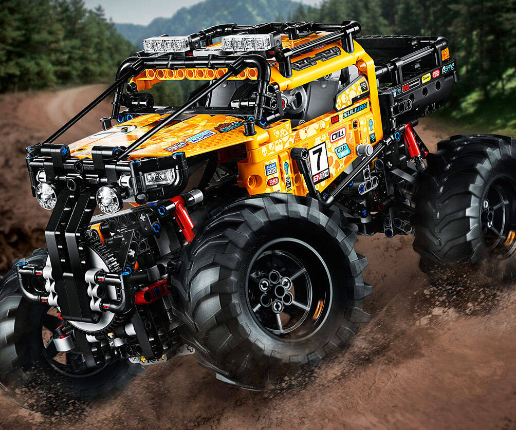 LEGO 4x4 X-Treme Off-Roader - //coolthings.us