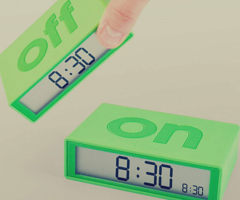 Flip On/Off Alarm Clock - coolthings.us