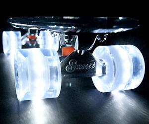 Light Up Polycarbonate Skateboard - coolthings.us