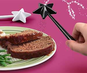Magic Wand Salt Pepper Shakers - coolthings.us
