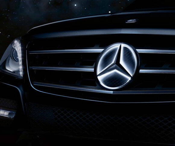 Mercedes Benz Illuminated Star