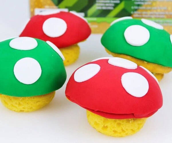 Super Mario Mushroom Cupcake Pan - coolthings.us