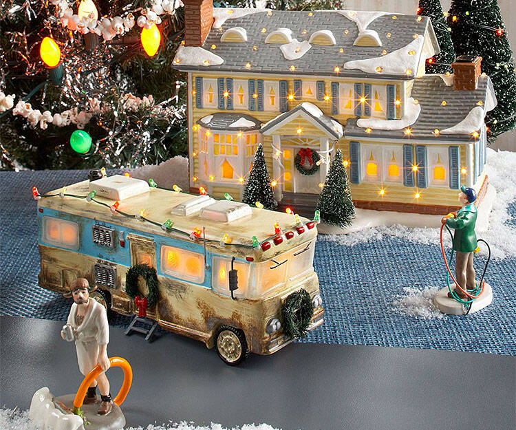 National Lampoon's xmas Vacation Village - //coolthings.us