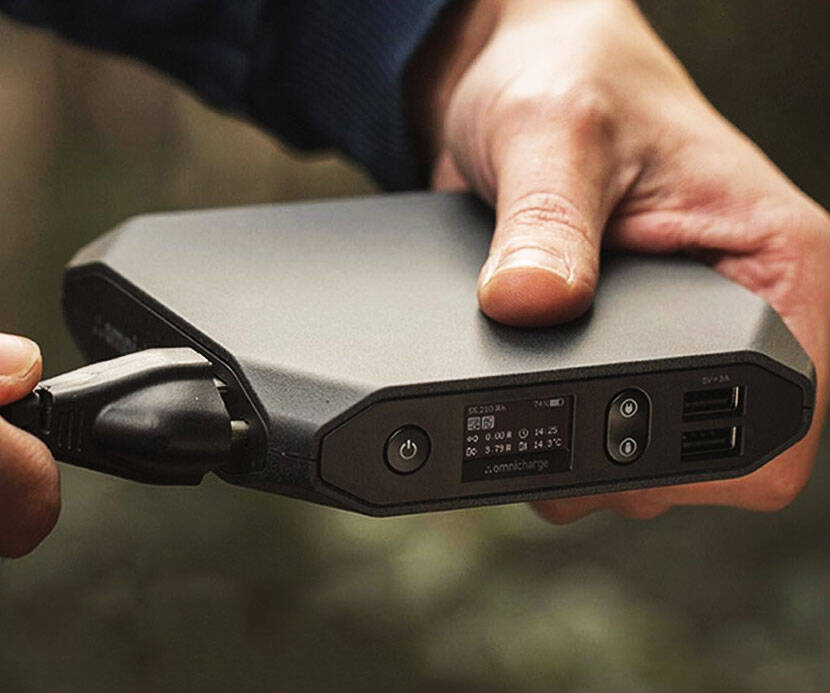 Omnicharge Portable Power Station - //coolthings.us