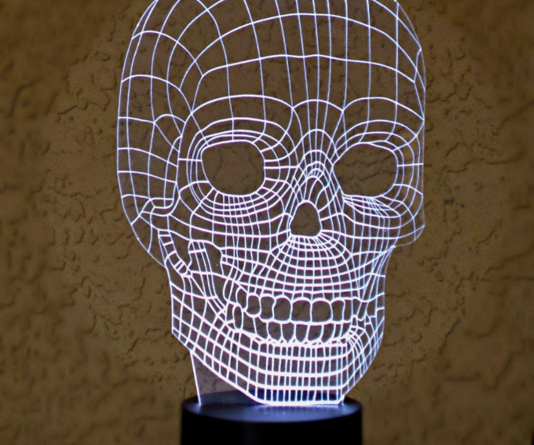 Optical Illusion 3D Skull Light