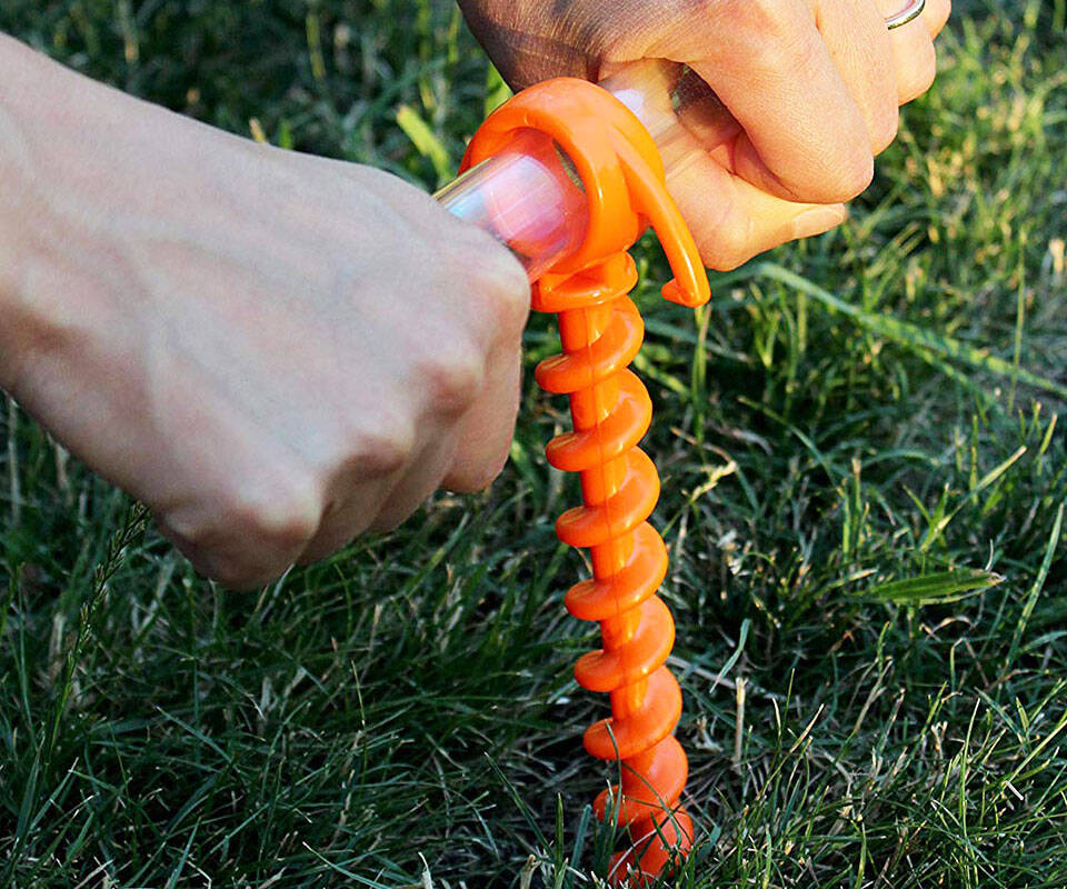 The Ultimate Screw Ground Anchor - //coolthings.us