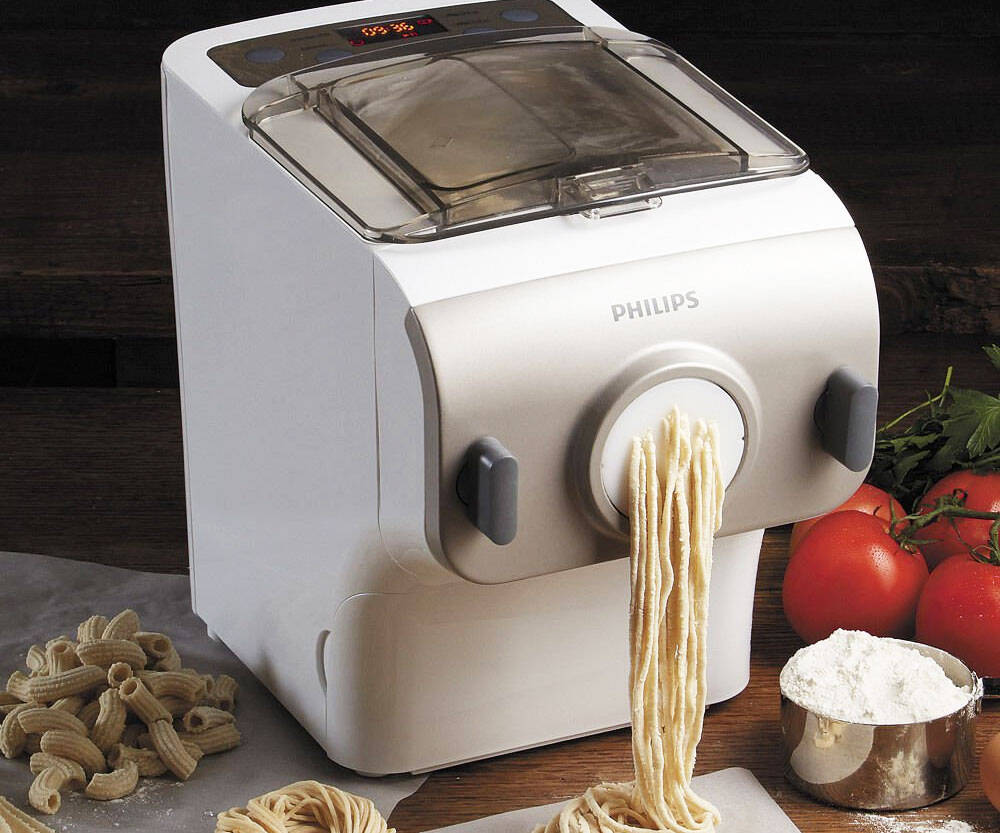 Homemade Pasta Maker - //coolthings.us