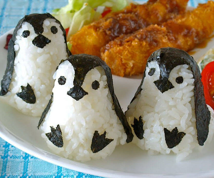 Penguin Rice Mold - //coolthings.us