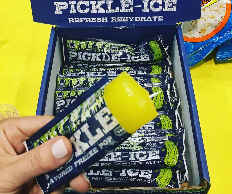 Pickle Flavored Ice Pops - //coolthings.us