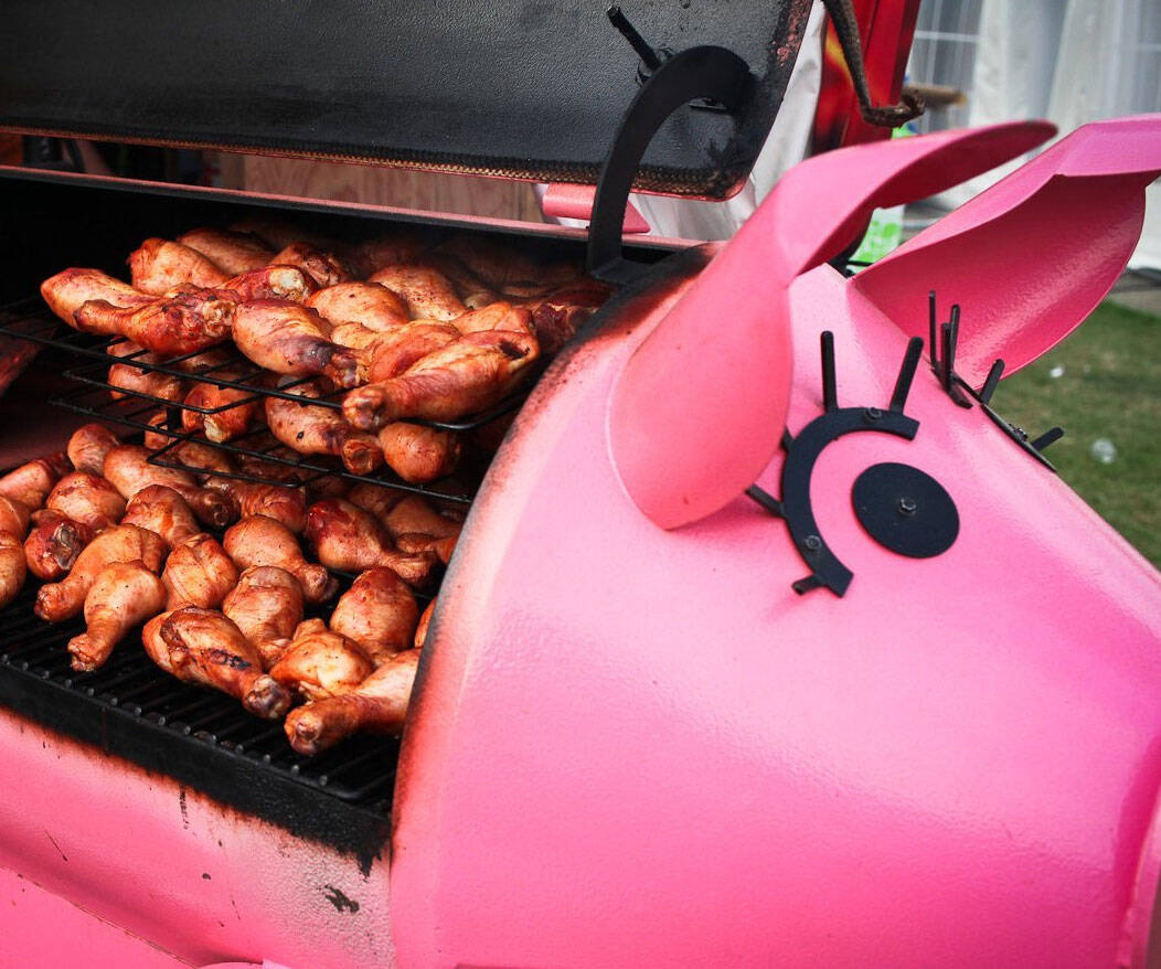 Pig Shaped Wood Fired Grill