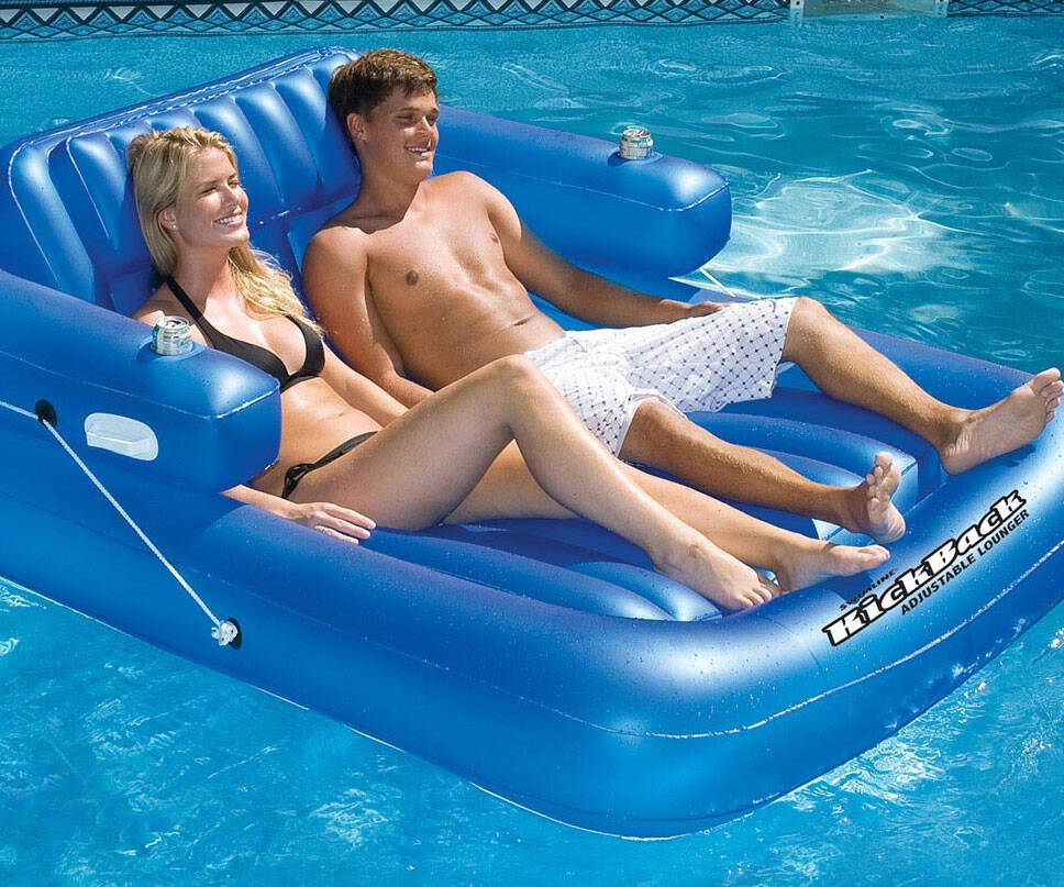 Pool Couch - coolthings.us