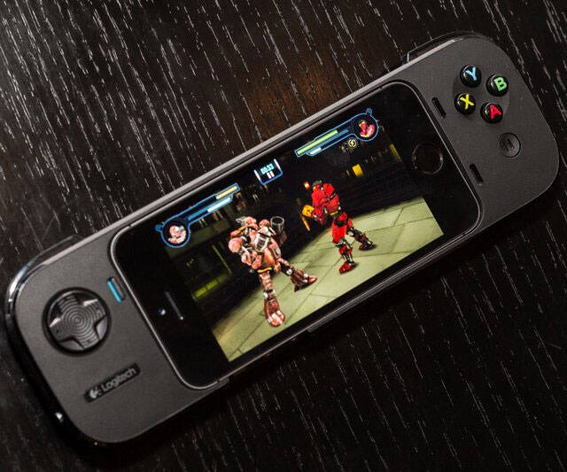 iPhone Gaming Controller - //coolthings.us
