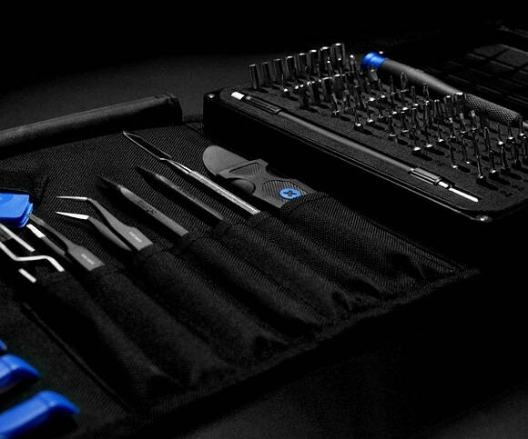 Professional Tech Toolkit - //coolthings.us