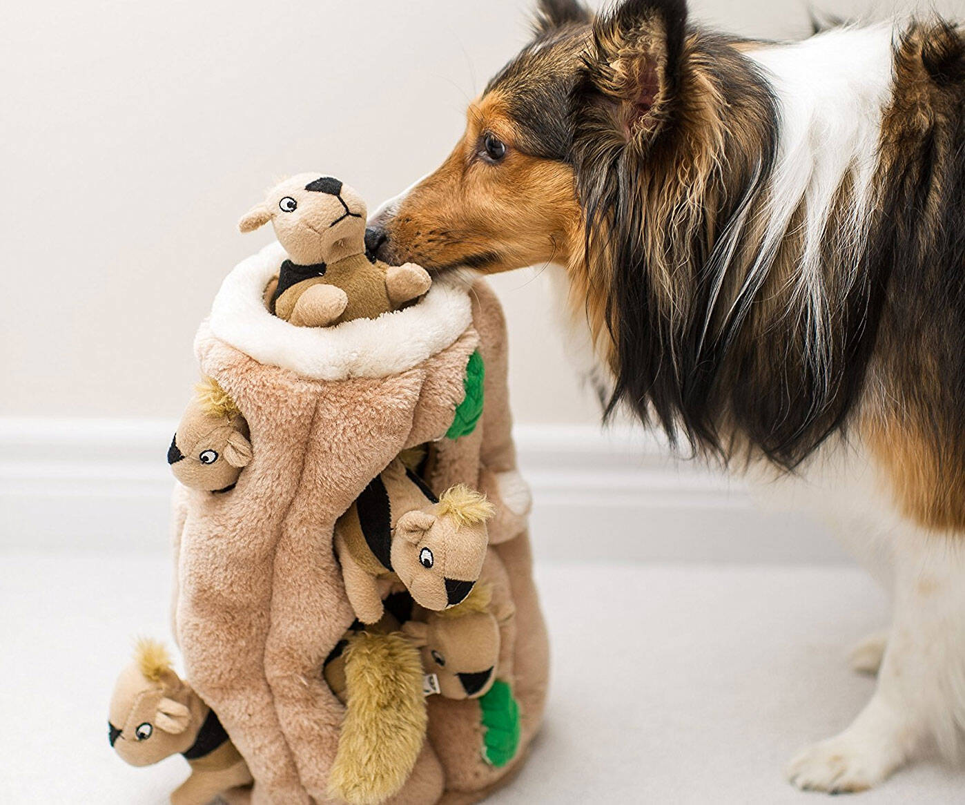 Puzzle Plush Squeaking Toys for Dogs - //coolthings.us