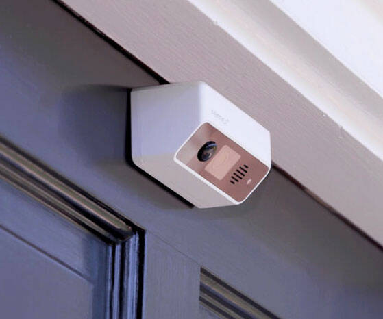 Remo Over-The-Door Smart Camera - coolthings.us