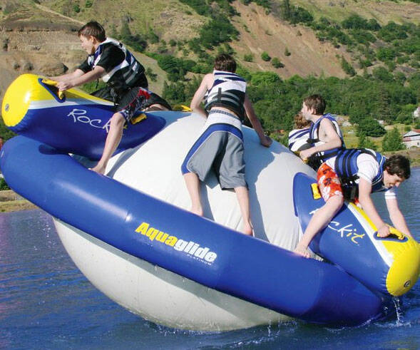 Rocking Inflatable Float - coolthings.us