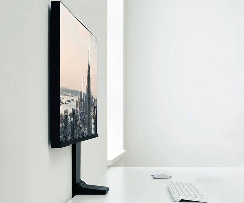 Samsung Space Monitor