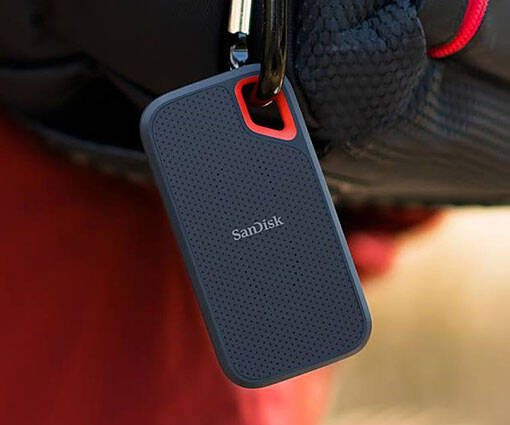 SanDisk 1TB Extreme Portable SSD - //coolthings.us