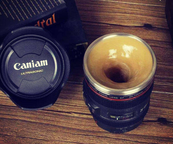 Self-Stirring Camera Lens Mug - //coolthings.us