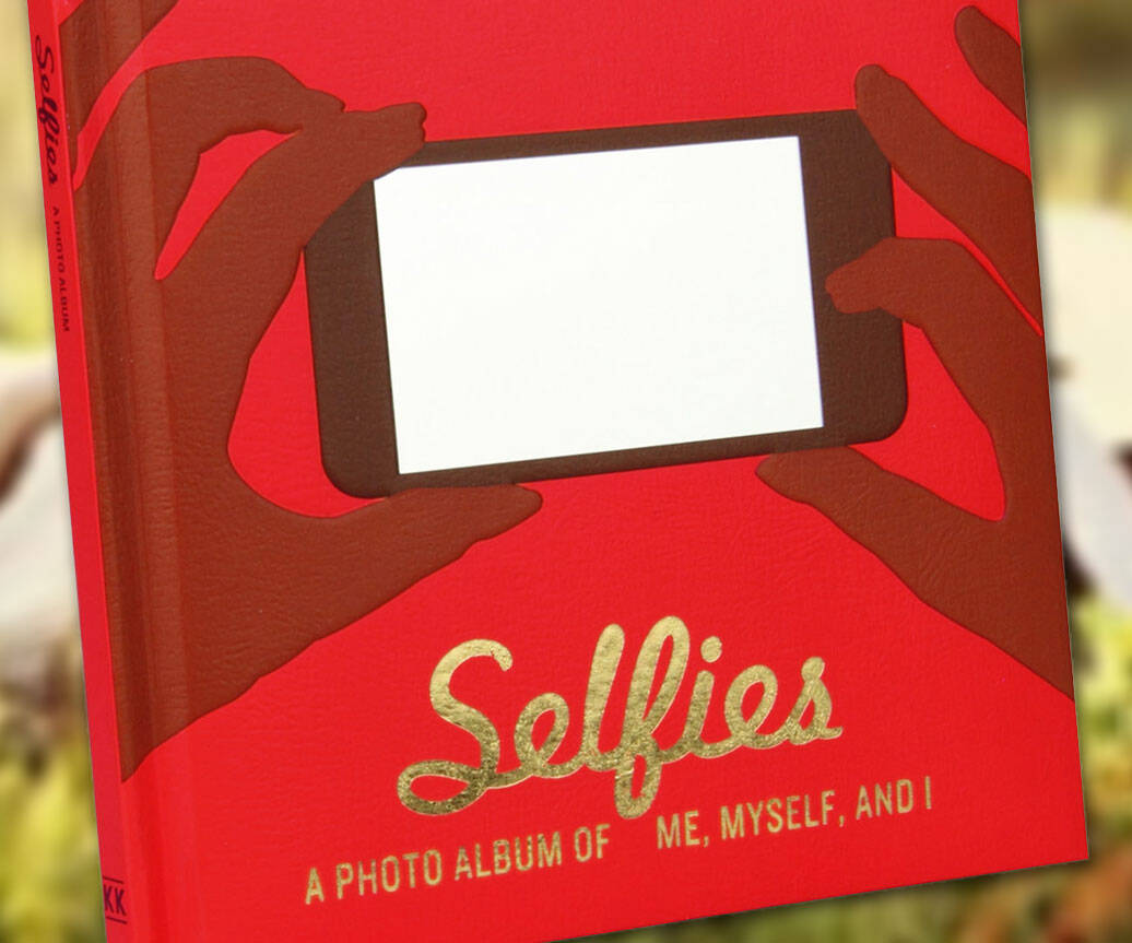 Selfies Photo Album - //coolthings.us