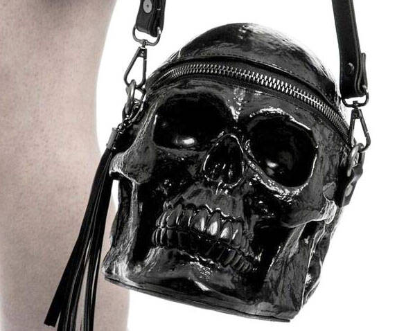 Skull Handbag - http://coolthings.us