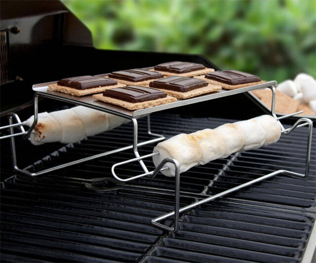 S'Mores Roasting Rack - //coolthings.us