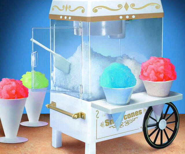 Oldies Style Snow Cone Machine - coolthings.us