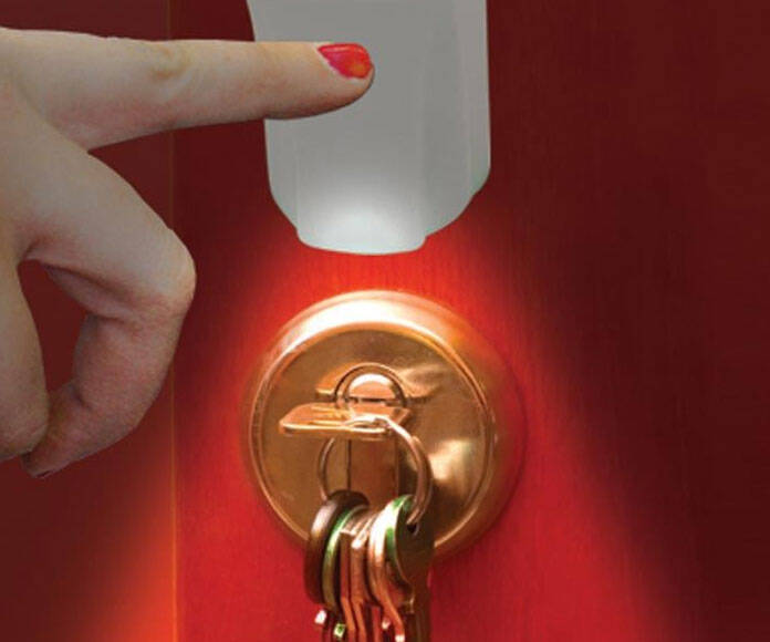 Solar Touch Keyhole Light