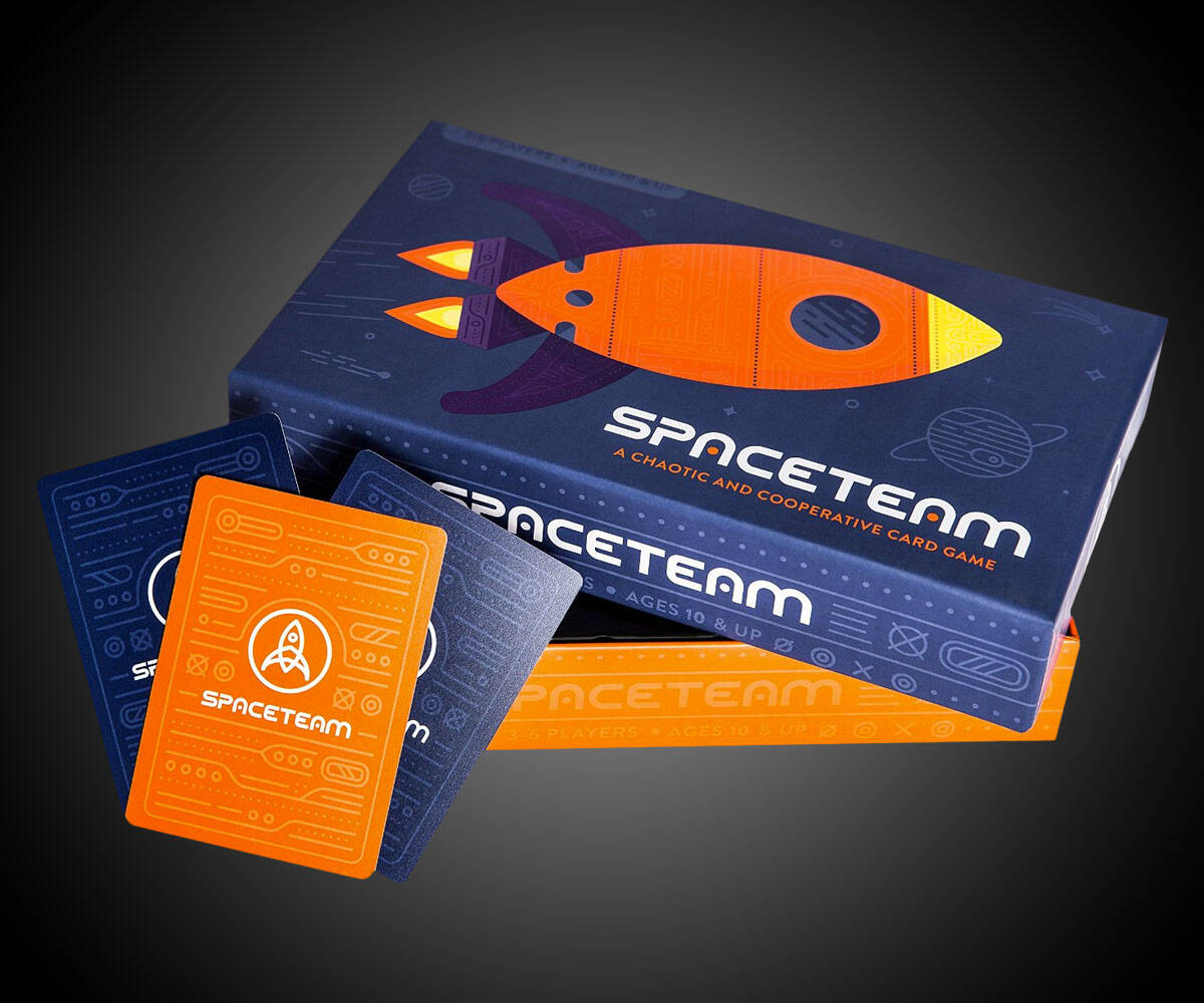 Spaceteam Shouting Card Game - //coolthings.us