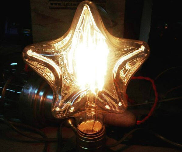 Star Shaped Twinkling Edison Bulb