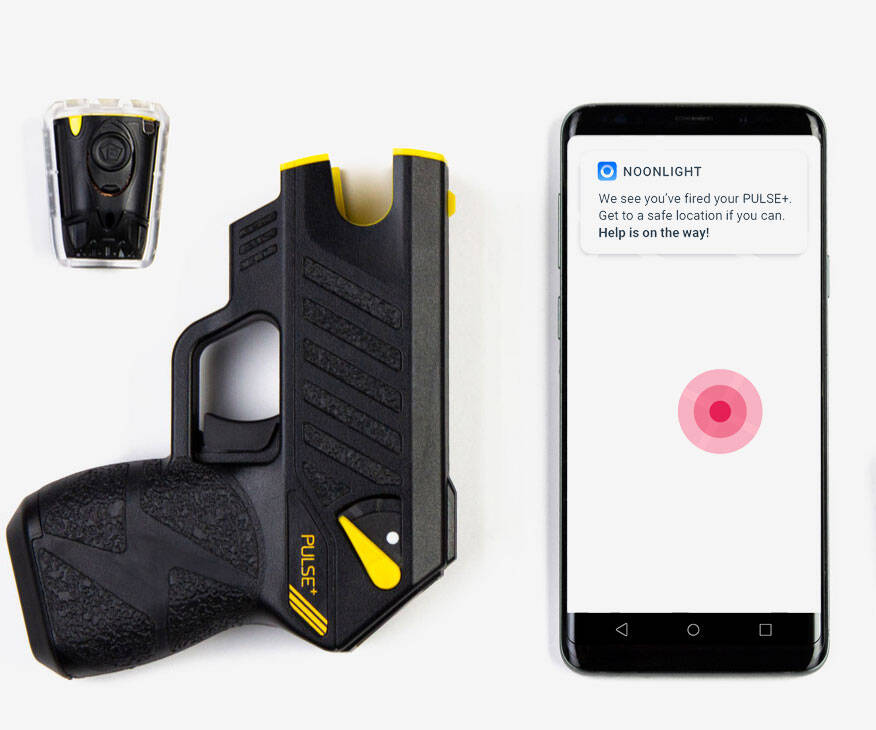 TASER Pulse Smart Stun Gun - coolthings.us