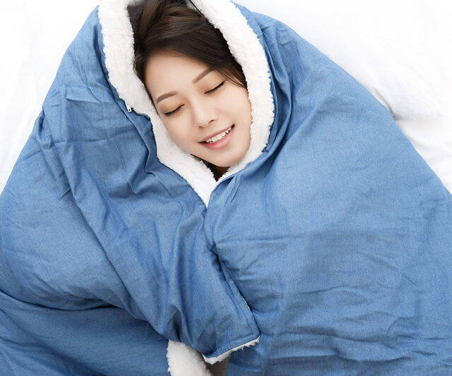 The Stress Relieving Weighted Blanket - coolthings.us