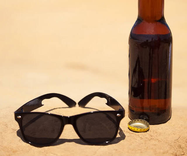 Titanium Bottle Opener Sunglasses - //coolthings.us