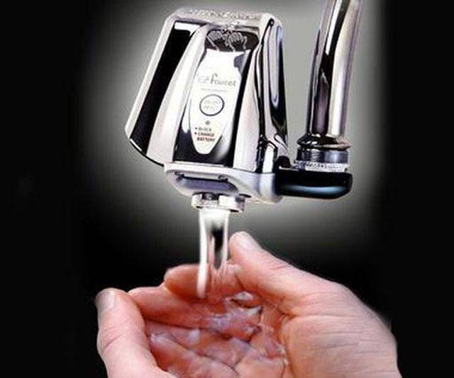 Touch-Free Faucet Adaptor - //coolthings.us