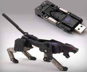 Transformer USB Flash Drive - //coolthings.us