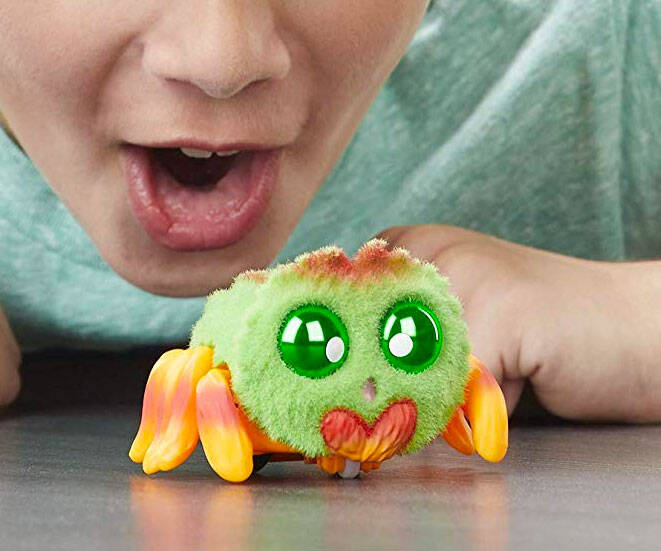 Scream & Shout Activated Pet Spider - coolthings.us