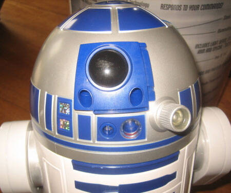 Voice Remote Controlled R2-D2 - coolthings.us