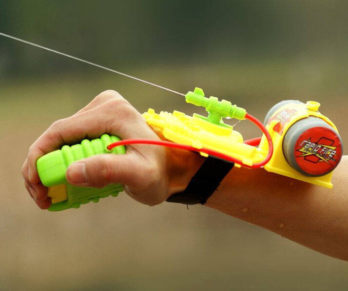 Wrist Water Gun