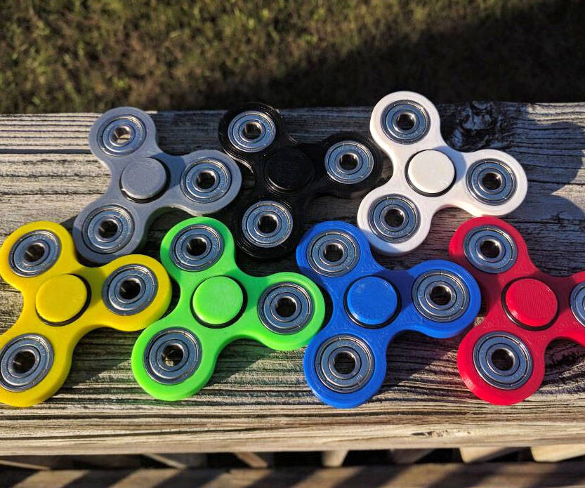 Weighted Tri Spinner Top Fidget Toy - coolthings.us