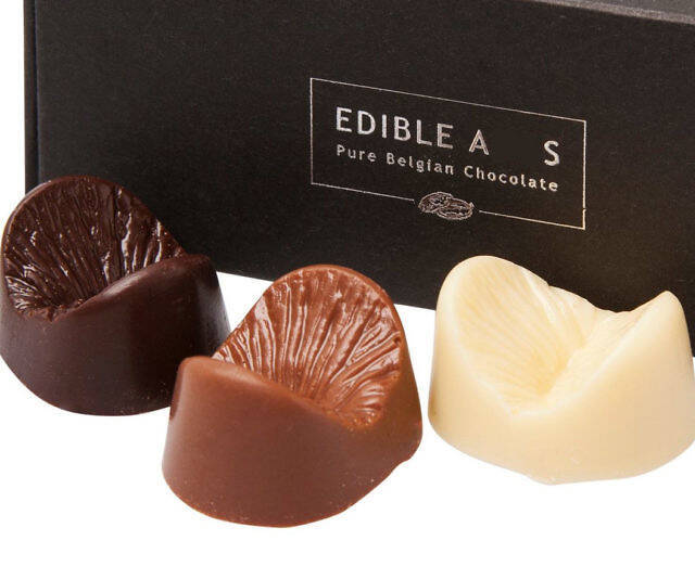 White Belgian Chocolate Edible Anus - //coolthings.us