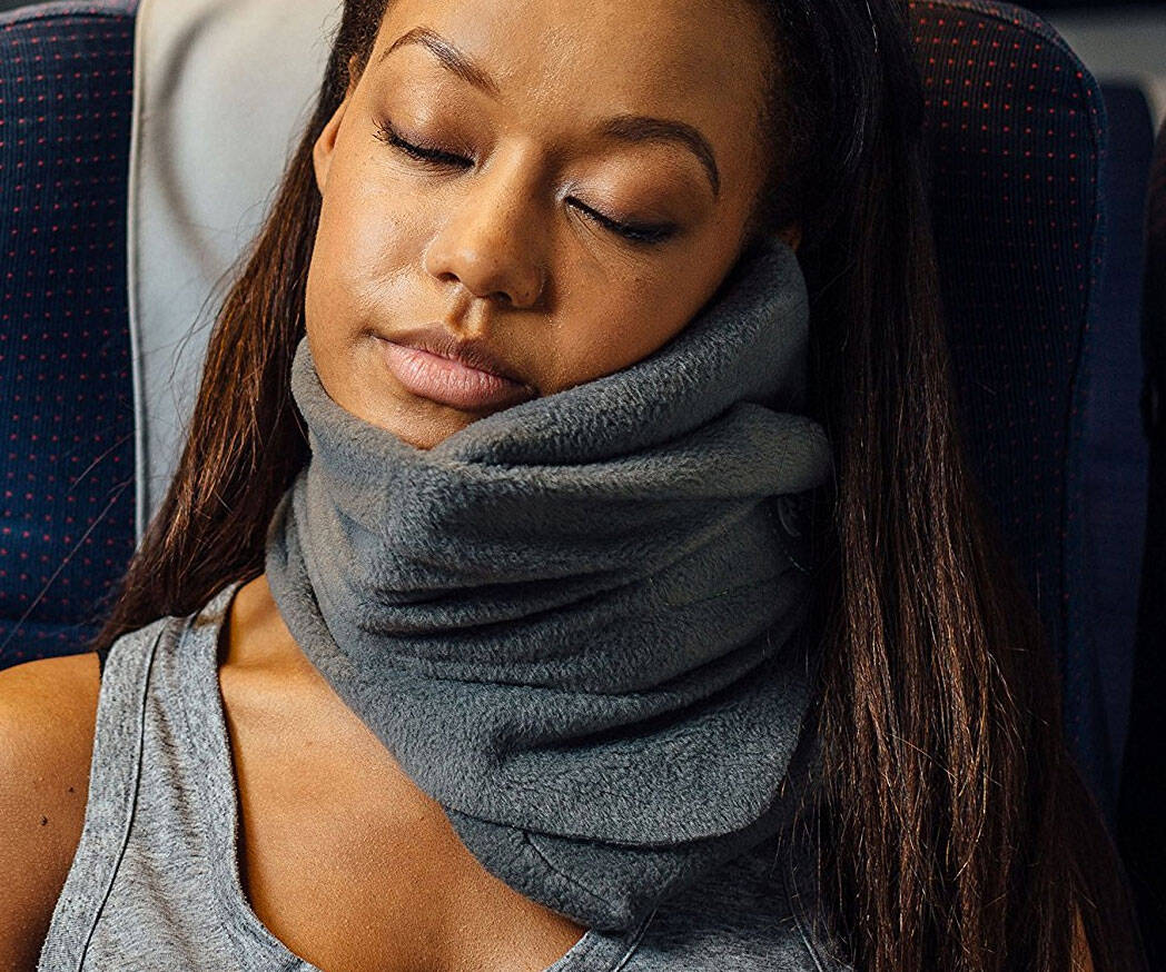 Wrap Around Neck Travel Pillow - //coolthings.us