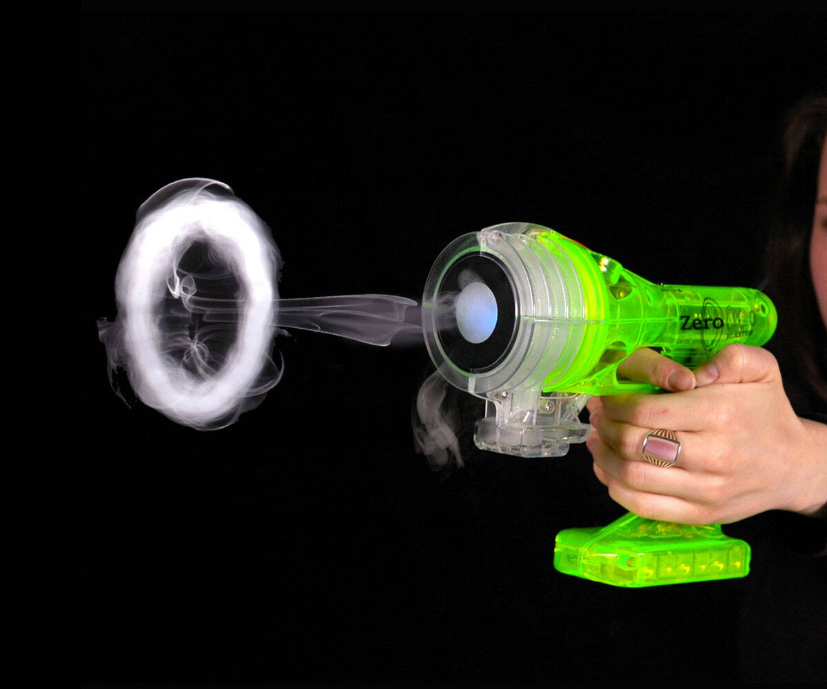 Zero Smoke Ring Blaster - http://coolthings.us