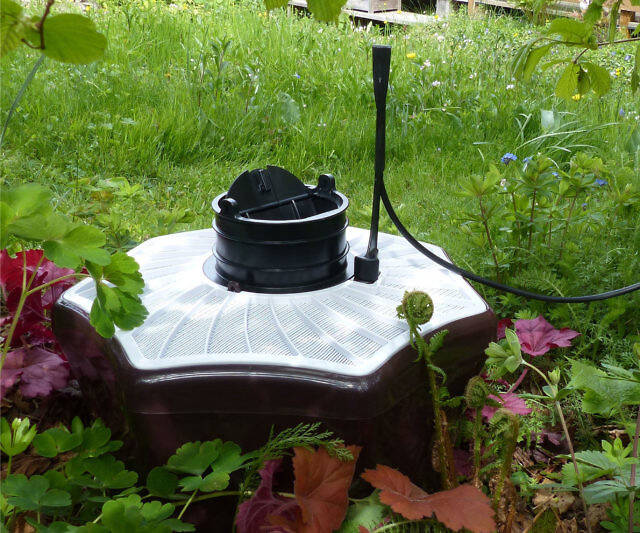 Biogents CO2 Mosquito Trap - //coolthings.us