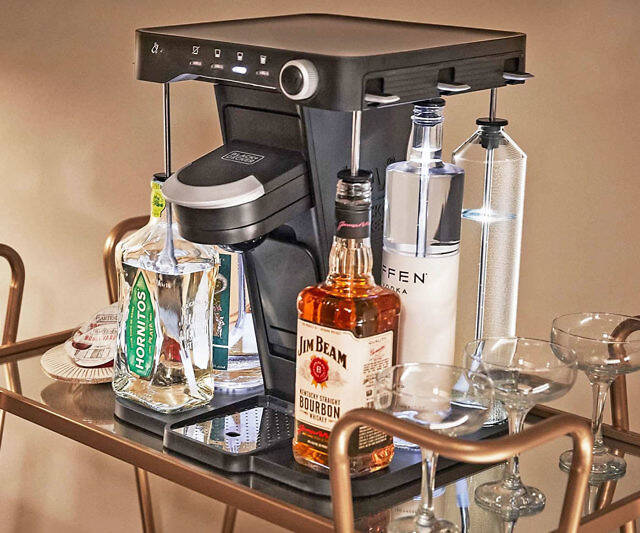Black+Decker Bev Cocktail Machine - //coolthings.us